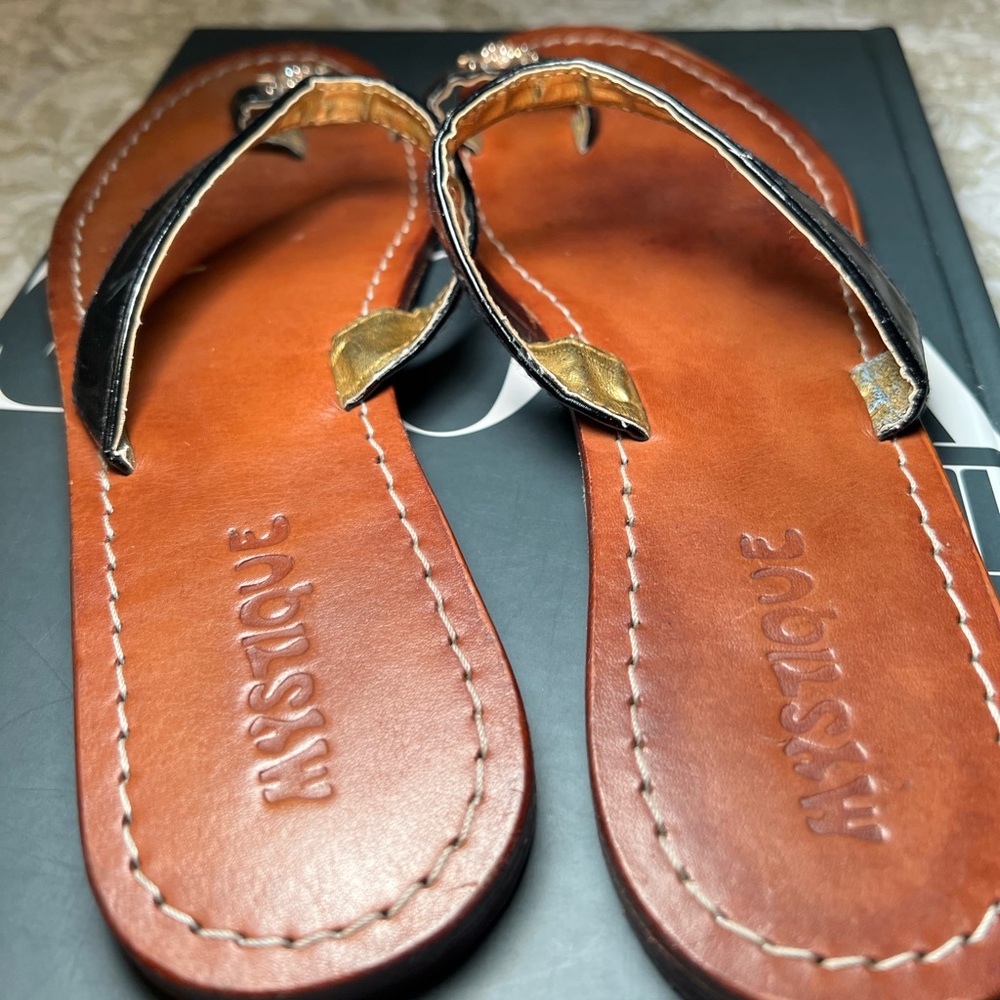 Mystique Boutique Thong Slide Sandals with Skull Jeweled Embellishment, size 10 - Picture 7 of 10